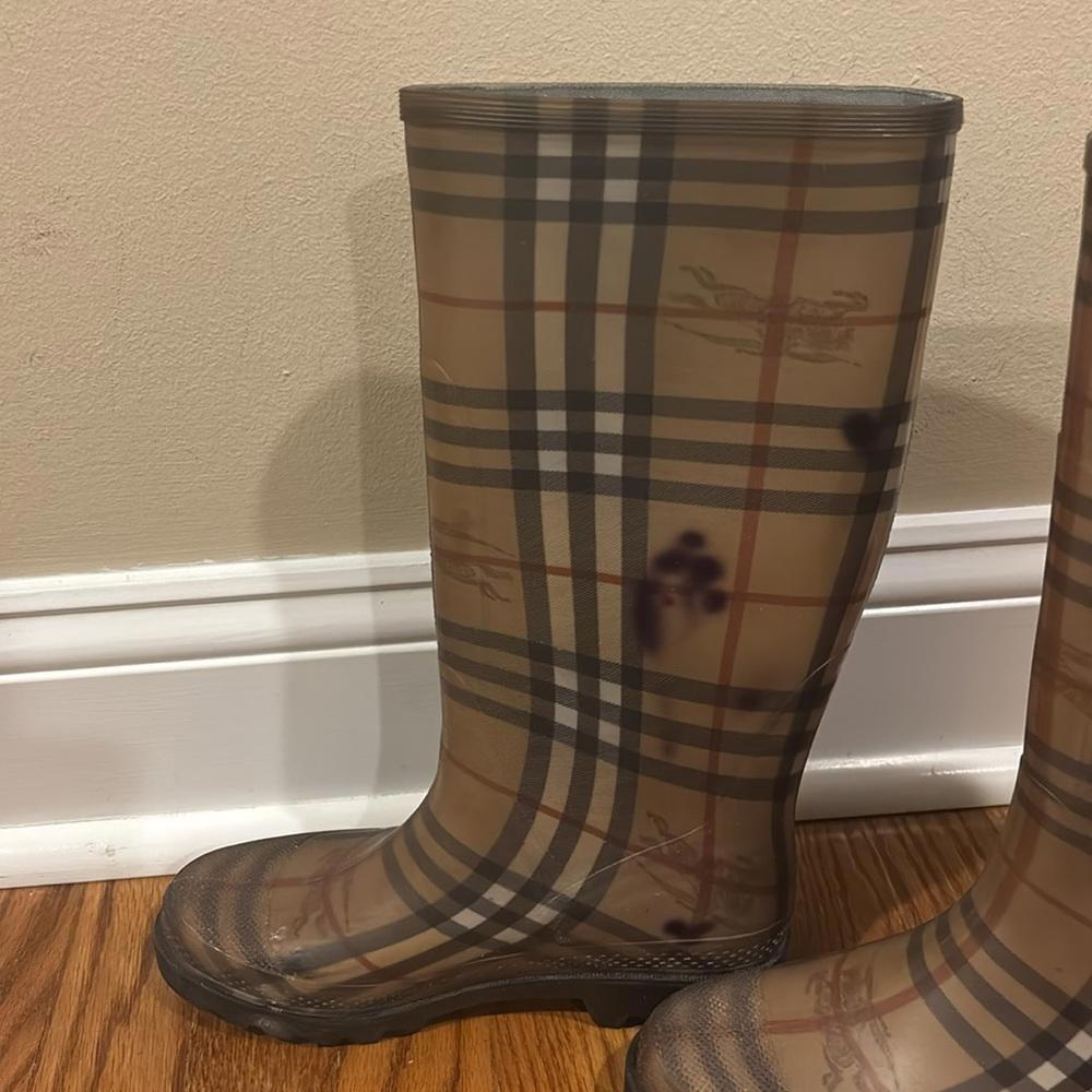 Women Burberry Rainboot - Picture 3 of 7